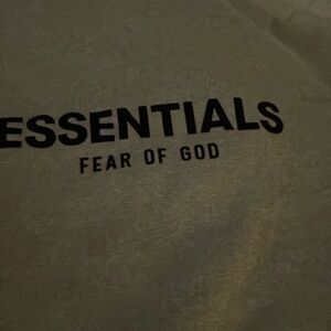 ESSENTIALS HODDIE FEAR OF GOD MEN SMALL